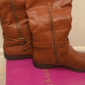Women’s RAMPAGE BOOTS Size 8